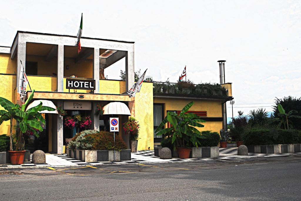 Hotel Ebe ซาน ปิเอโร อา ซิเอเว ภายนอก รูปภาพ
